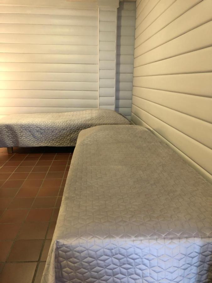 Korshamn Rorbuer Apartment Lyngdal Exterior foto